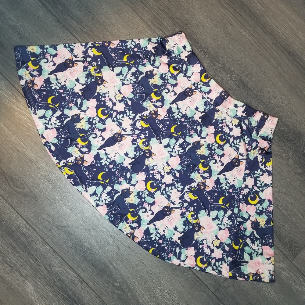 Hot Topic Sailor Moon Luna Cat Floral Circle Skirt Women's Anime Novelty Size XL